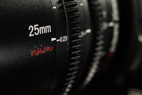 7Artisans 25mm T1.05 Vision Cine Lens (Sony E)