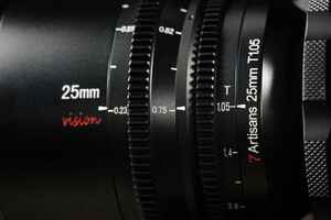 7Artisans 25mm T1.05 Vision Cine Lens (Sony E) - Thumbnail