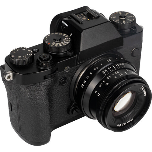 7Artisans 35mm F1.2 Mark II Lens (FujiFilm X)