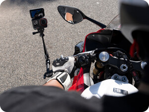 Insta360 Motosiklet Sihirli Kolu ürün görseli