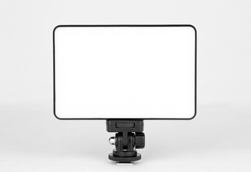 BF Pro Pad VL192RGB Kamera Üstü RGB Video Işığı ( F770 Batarya Ve Şarj Cihazı Hediye )