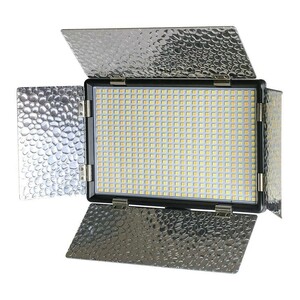 BF Pro S520 Bi-Color Kamera Üstü Led Işık + 2 Adet NP570 Batarya Ve Şarj Aleti Hediyeli - Thumbnail