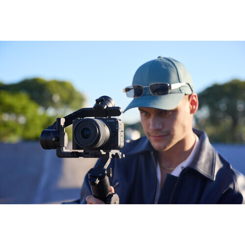 Canon EOS R50 V Body Aynasız Vlog Makinesi