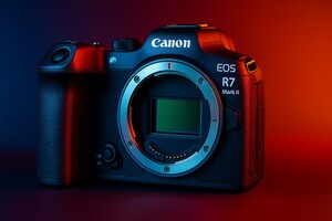 Canon - Canon EOS R7 Mark II Body Aynasız Fotoğraf Makinesi Canon - Canon EOS R7 Mark II Body Aynasız Fotoğraf Makinesi