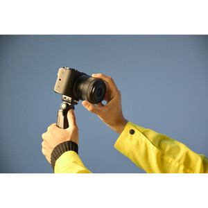 Canon RF-S 14-30mm f/4-6.3 IS STM PZ Lens - Thumbnail
