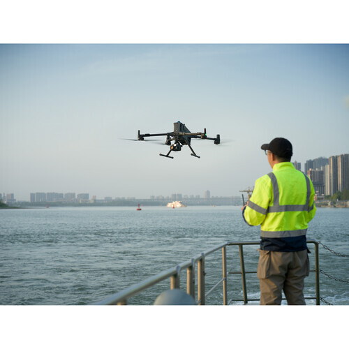 DJI Matrice 400 Drone