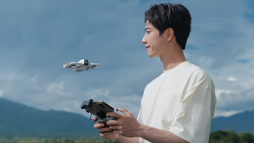 DJI Neo Motion Fly More Combo