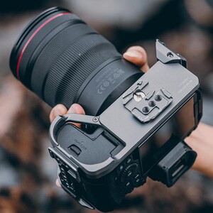 Falcam 2634 Canon EOS R5/R6 Quick Release Kamera Kafesi (F22/F38) - Thumbnail