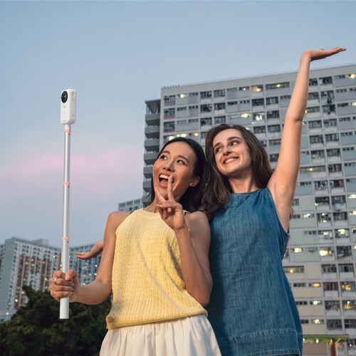 Insta360 114 cm Görünmez Selfie Çubuğu (Saten Beyaz)
