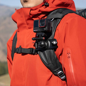 Insta360 Backpack Clip - Thumbnail