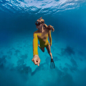 Insta360 X5 Invisible Dive Case Pro - Thumbnail