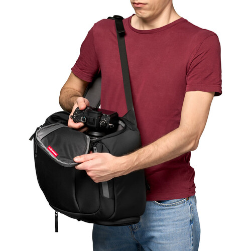 Manfrotto Advanced Travel III 24L Kamera Sırt Çantası (Siyah)