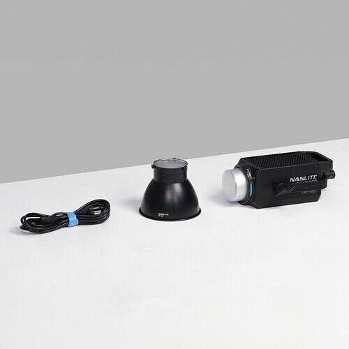 Nanlite FS-300C RGBW Tam Renkli LED Işık