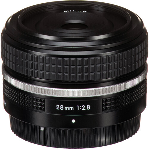 Nikon Z fc + 28mm f/2.8 SE Kit (Siyah)