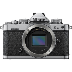 Nikon Z fc + Nikkor Z DX 18-140 VR Kit (Silver) - Thumbnail