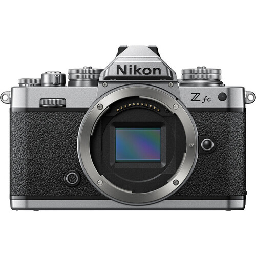 Nikon Z fc + Nikkor Z DX 18-140 VR Kit (Silver)
