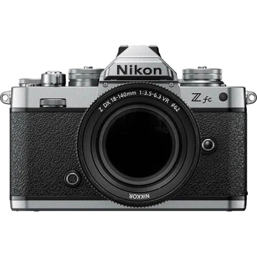 Nikon Z fc + Nikkor Z DX 18-140 VR Kit (Silver)
