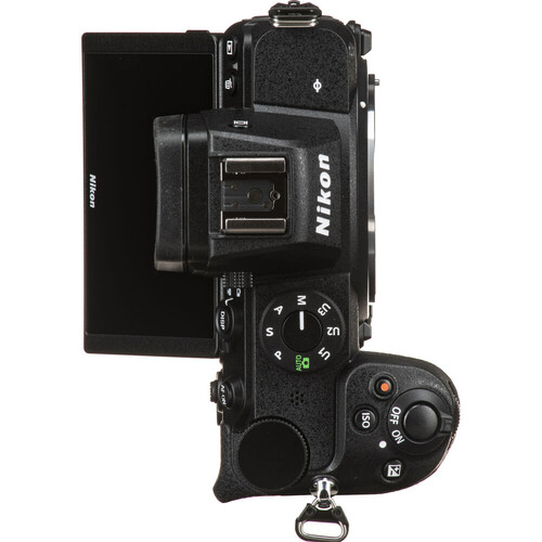 Nikon Z5 + NIKKOR Z 24-70mm F/4 Lens Kit