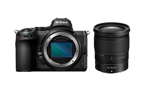 Nikon Z5 + NIKKOR Z 24-70mm F/4 Lens Kit