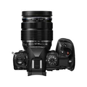 Olympus OM SYSTEM OM-1 Mark II Gövde Siyah + M.Zuiko Digital ED 12-40mm F2.8 PRO II Lens Kit - Thumbnail