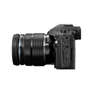 Olympus OM SYSTEM OM-1 Mark II Gövde Siyah + M.Zuiko Digital ED 12-40mm F2.8 PRO II Lens Kit - Thumbnail