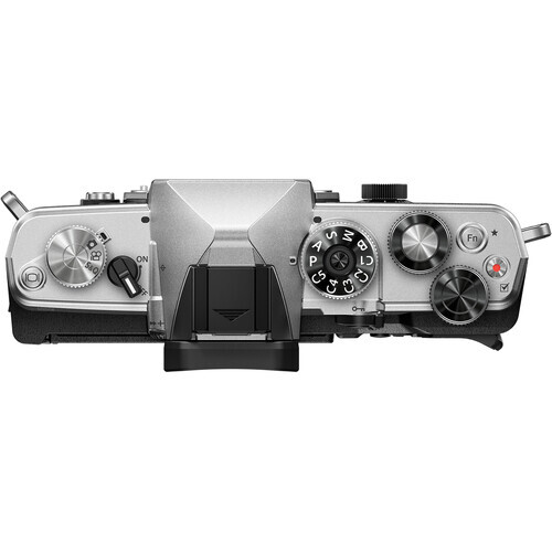 OM System OM-3 Aynasız Kamera (Body /Gümüş)