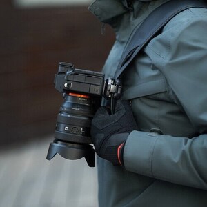 PGYTECH Beetle Camera Clip V2 with QR Plate – Kamera Klipsi & Quick-Release Plate - Thumbnail