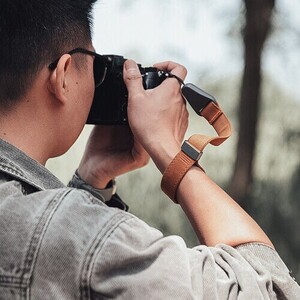 PGYTECH Camera Shoulder Strap (Rock Grey) - Thumbnail