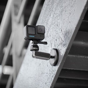 PGYTECH CapLock Action Camera Magnetic Mount - Thumbnail