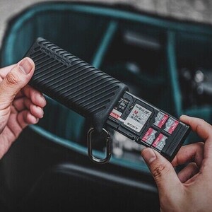 PGYTECH CreateMate High-speed Card Reader - Thumbnail