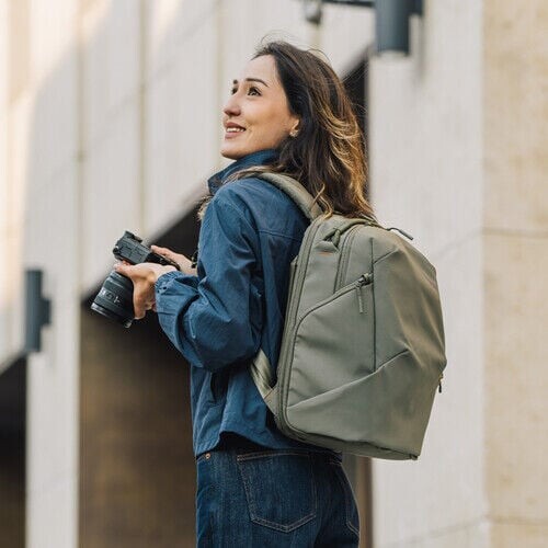 PGYTECH OneGo Lite Backpack 12L (Matte Black) – P‑CB‑613 Sırt Çantası