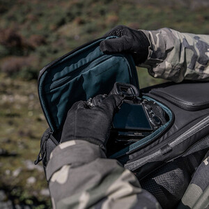 PGYTECH OneMo 2 Backpack 35L Sırt Çantası (Siyah) - Thumbnail