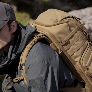 PGYTECH OneMo Tactical Backpack 35L (Coyote Brown) – Profesyonel Fotoğraf Sırt Çantası - Thumbnail