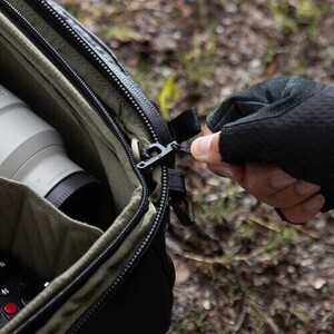 PGYTECH OnePro Flex Backpack 40L (Space Black) +Camera Insert L - Thumbnail