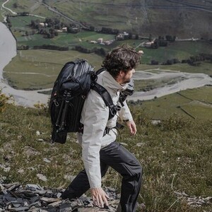 PGYTECH OnePro Focux Backpack 25L (Space Black） - Thumbnail