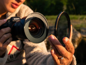 PolarPro Helix MagLock Chroma Variable ND/PL Black Mist Filtre (2 - 5 Stop, 1/4) - Thumbnail