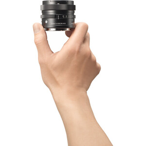 Sigma 17mm f/4 DG DN Contemporary Lens (Sony E) - Thumbnail