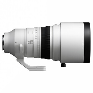 Sigma 200mm f/2 DG OS Sports Lens (L-Mount) - Thumbnail