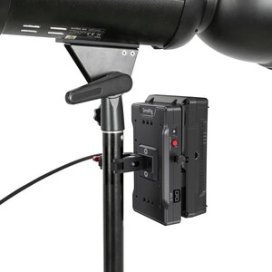 SmallRig 3202B V Montajlı Pil Adaptör Plakası Kelepçeli - Thumbnail