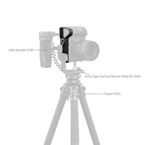 SmallRig 6033 Sony Alpha 7 V / 7R V / 7 IV için AirTag Yuvalı Taban Plakası - Thumbnail
