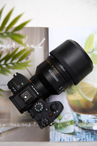 SongRaw AF 50mm F1.2 FE Moonlit Lens (Sony E) - Thumbnail