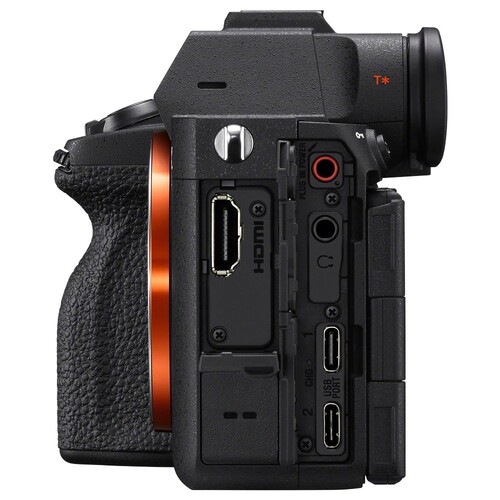 Sony A7 V + FE 28-70mm F3.5-5.6 OSS Lens Kit