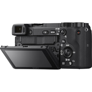 Sony Alpha A6400 18-135mm Kit Aynasız Fotoğraf Makinesi - Thumbnail