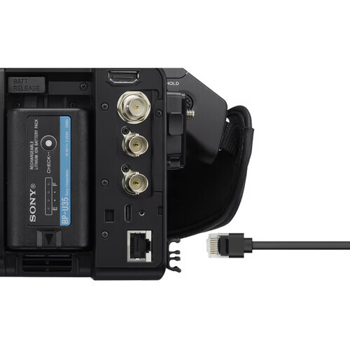 Sony PXW-Z300 3-CMOS XDCAM Profesyonel Video Kamera