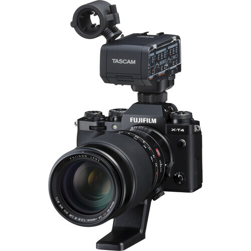 Tascam CA-XLR2D-F Kamera Üstü XLR Mikrofon Adaptörü (FujiFilm)