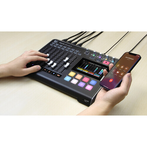 Tascam Mixcast 4 Mikser & Kaydedici ve USB Ses Arabirimi
