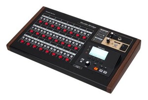 Tascam - Tascam Studio Bridge 24 Kanallı Çoklu Kayıt Cihazı ve USB Ses Arabirimi