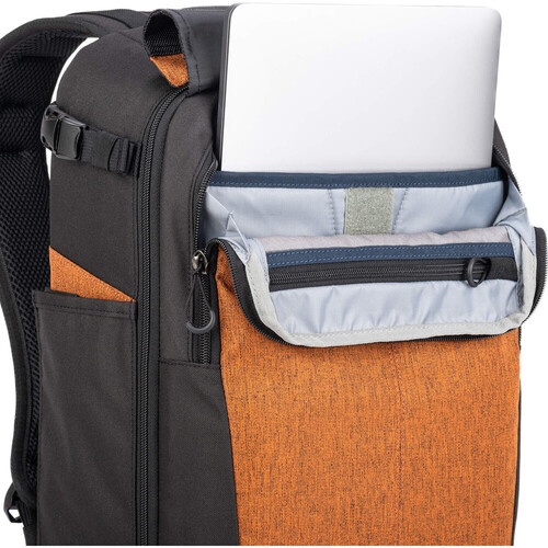 ThinkTank Mirrorless Mover Sırt Çantası (Campfire Orange, 18L) ThinkTank Mirrorless Mover Sırt Çantası (Campfire Orange, 18L)
