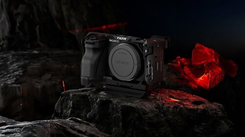 Tilta TA-T54-A-B Sony A6700 İçin Kafes Kiti