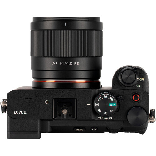 Viltrox AF 14mm f/4 Air FE Lens (Sony E)
